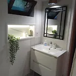 Gazde/Camere de închiriat Annador