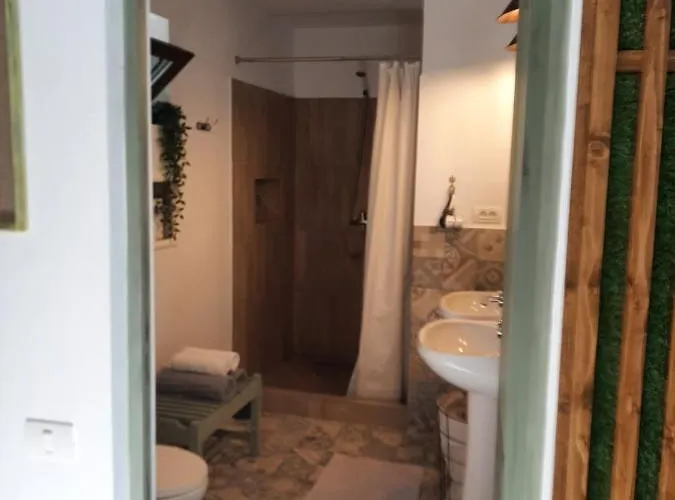 Gazde/Camere de închiriat Annador Jupiter